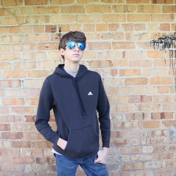 Adidas Hoodie - Picture 9 of 9